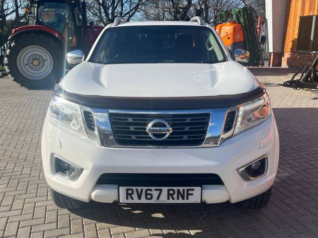 2017 Nissan Navara Double Cab Pick Up Tekna 2.3dCi 190 4WD Auto